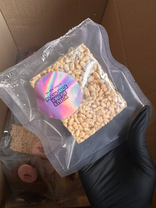 Plain Rice Krispie cakes